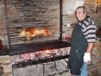 ESTA ES LA FOTO HOMENAJE AL ASADOR